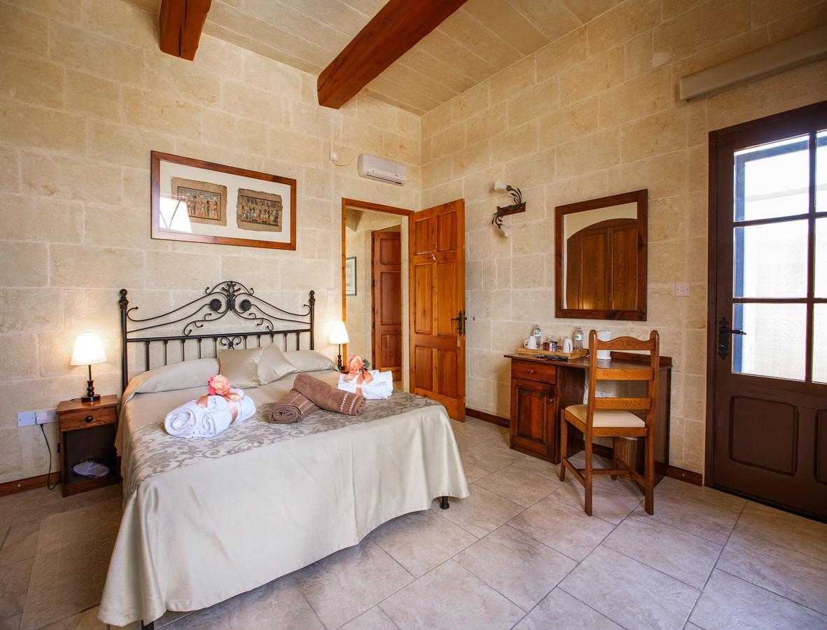 L'Ghorfa Bed and Breakfast Xagħra Exteriör bild
