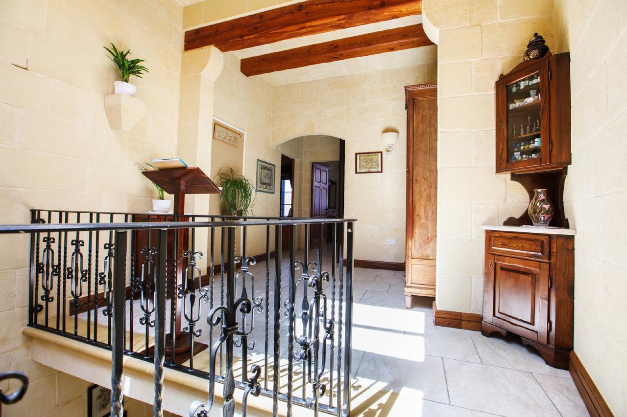 L'Ghorfa Bed and Breakfast Xagħra Exteriör bild