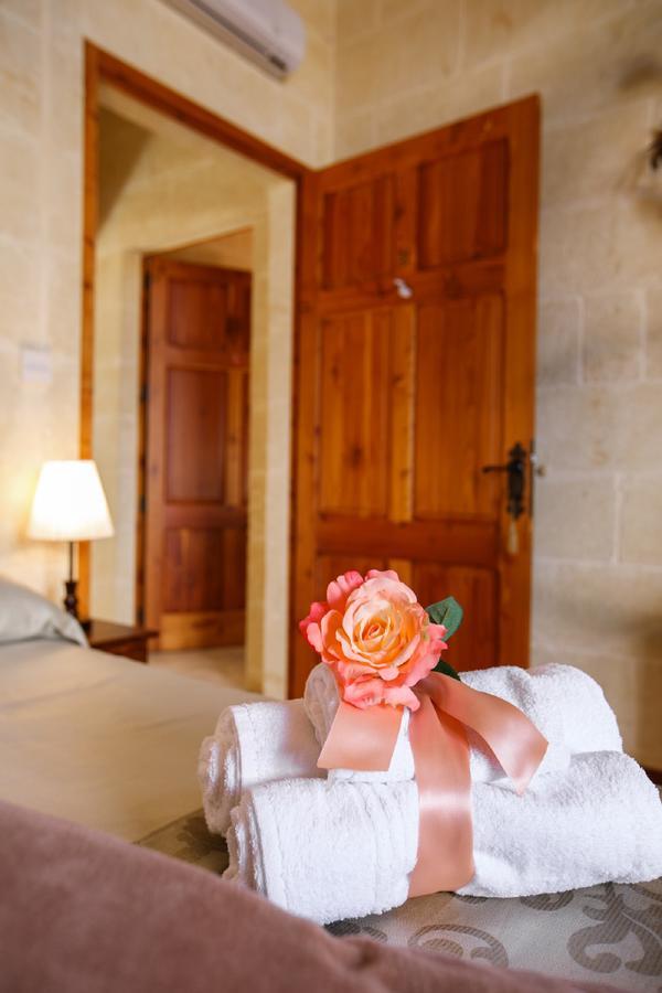 L'Ghorfa Bed and Breakfast Xagħra Exteriör bild