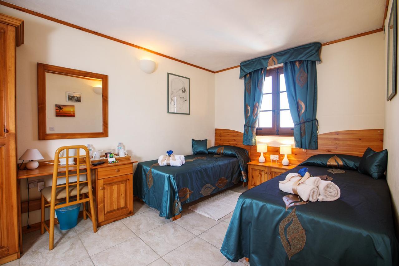 L'Ghorfa Bed and Breakfast Xagħra Exteriör bild